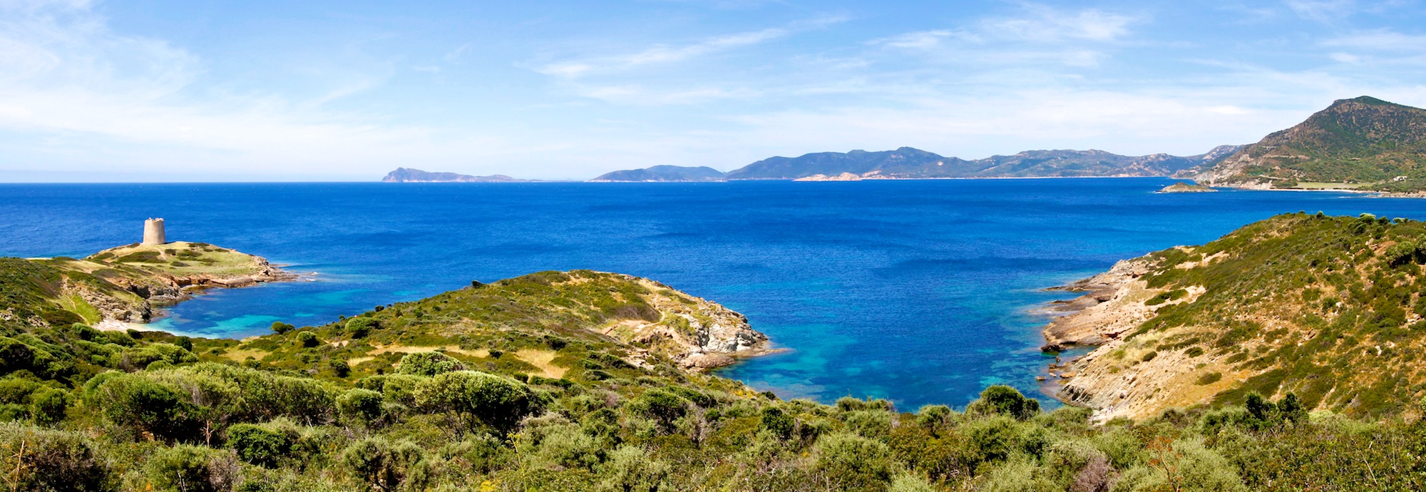 Une île de beauté peut en cacher une autre…(2/3)