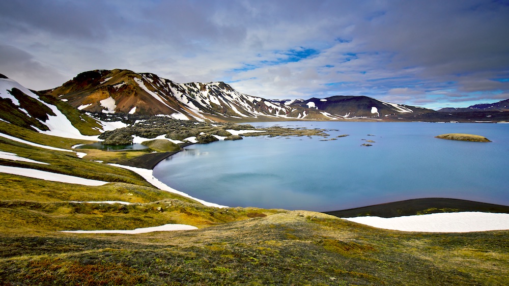 Mon petit dictionnaire illustré de l’Islande : Lettre A, des agneaux aux aurores boréales